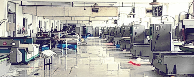 Our CNC and bending floor in Zhengzhou — no subcontracting.